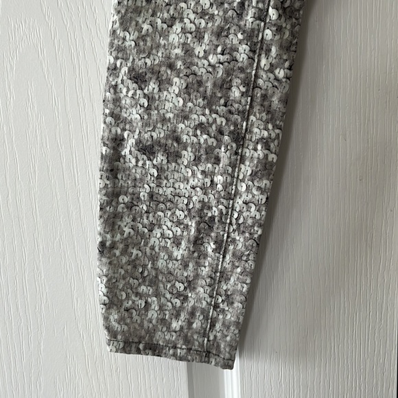 EUC Paige jeans - Picture 5 of 11